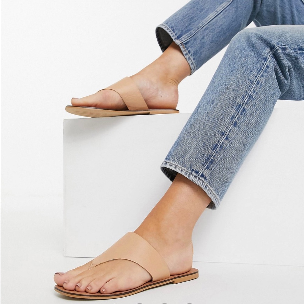 🌞 Leather sandals